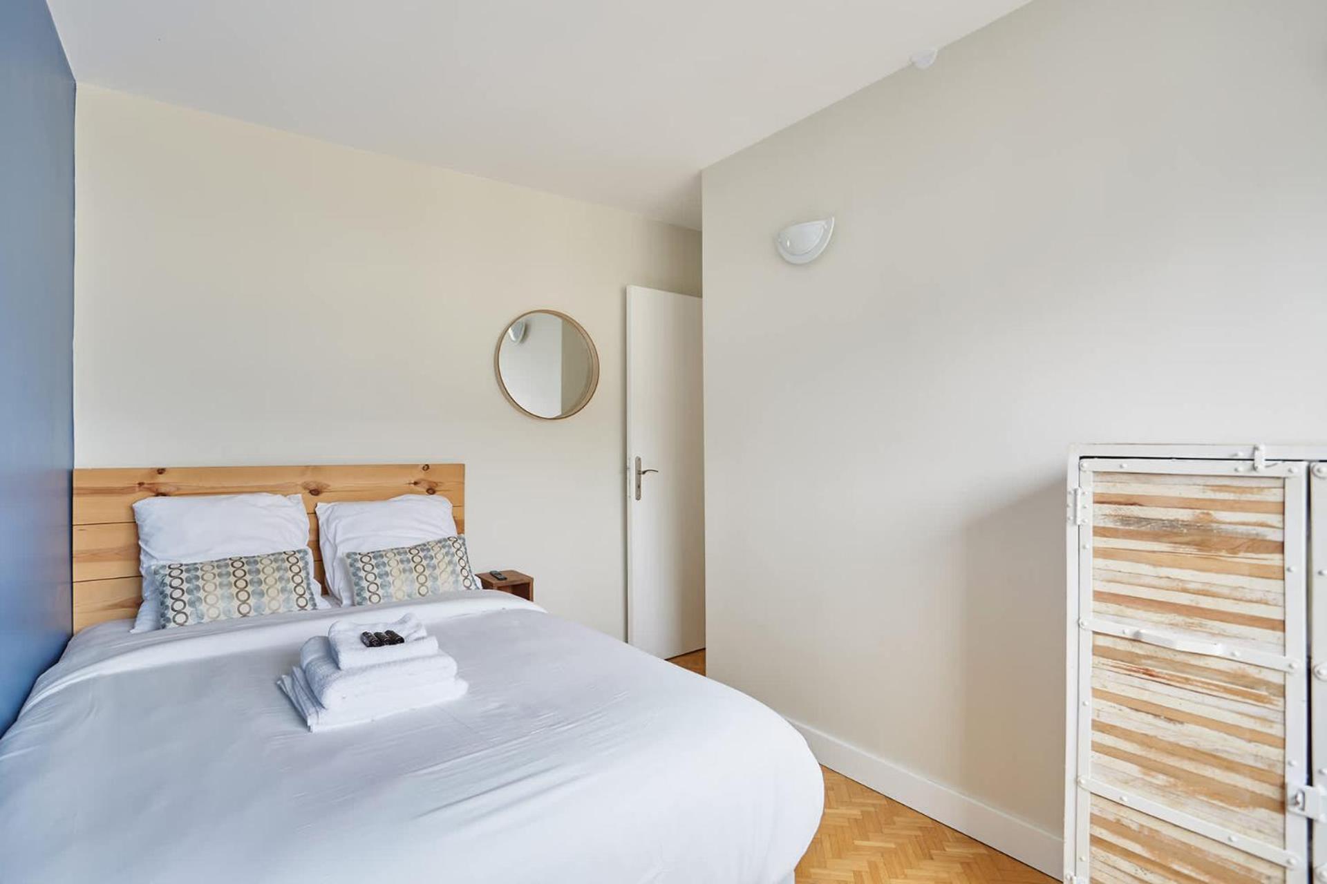 2 Bedroom Flat Centre De - Eiffel Tower View Parigi